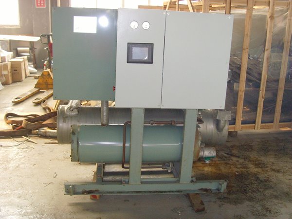 沙湖镇酒店中央空调不停机清洗方法介绍